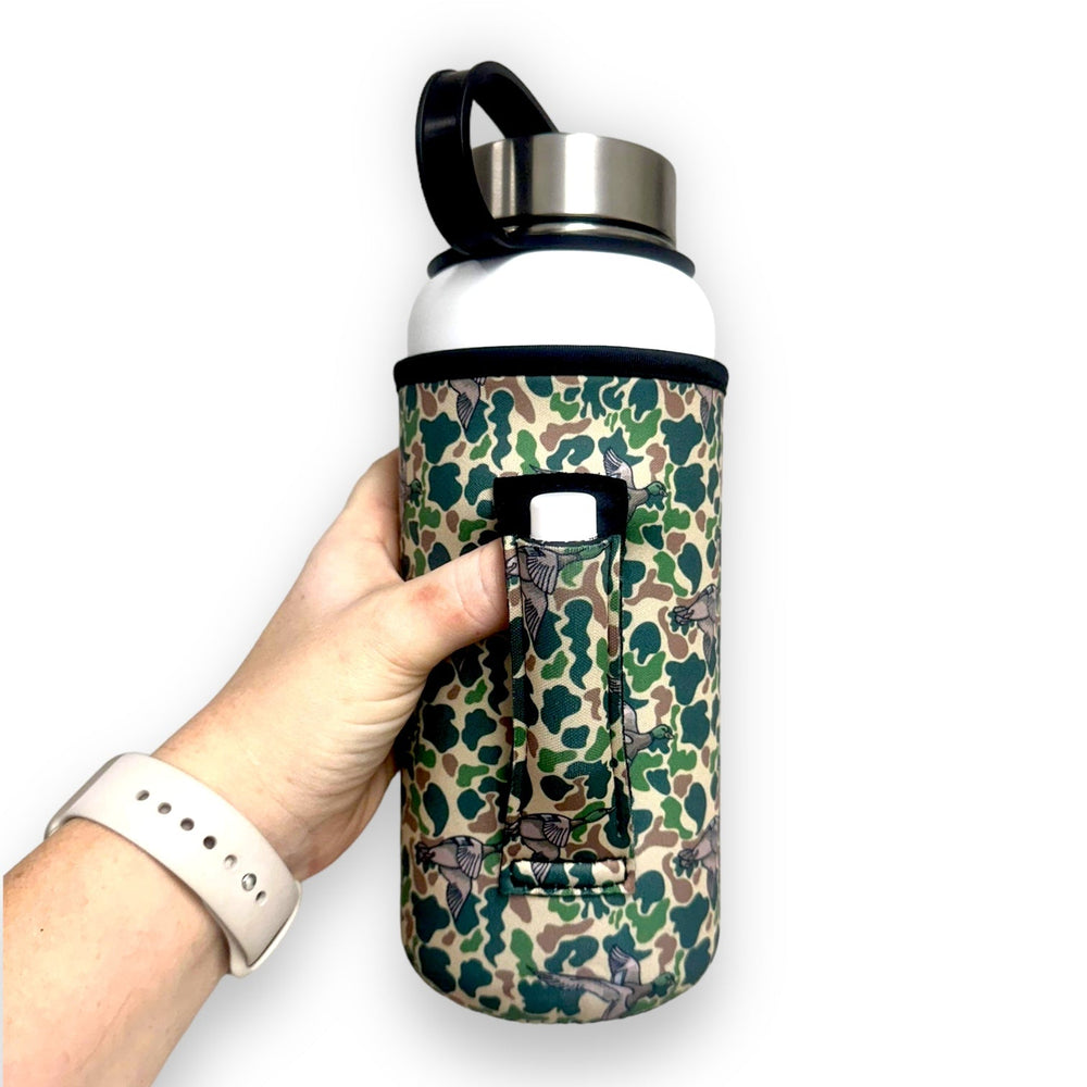 Green Duck Camo 30oz Tumbler Handler™ - Drink Handlers