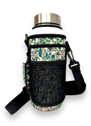 Green Duck Camo 30-40oz Tumbler Handler™ With Carrying Strap - Drink Handlers