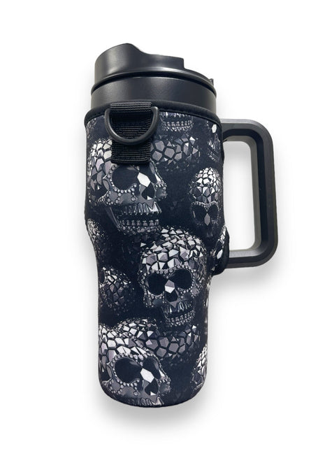 Diamond Skulls 25-35oz Tumbler With Handle Sleeve