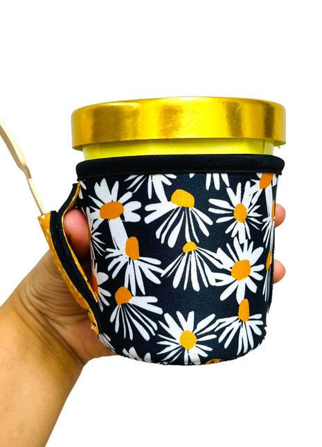 Daisy Pint Size Ice Cream Handler™