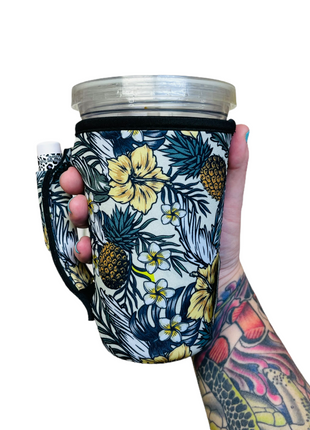 Yellow Isle 16oz PINT Glass / Medium Fountain Drinks and Tumbler Handlers™